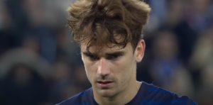 Antoine Griezmann sous côté