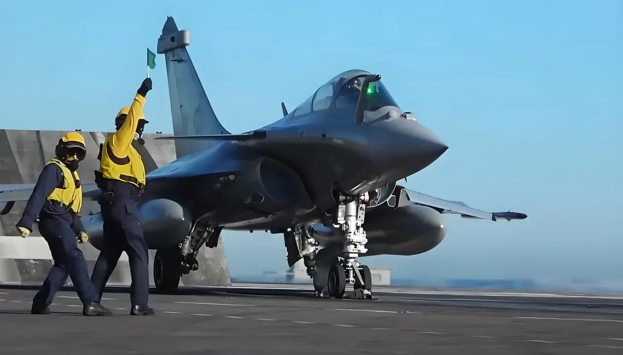 Rafale sur un porte avion